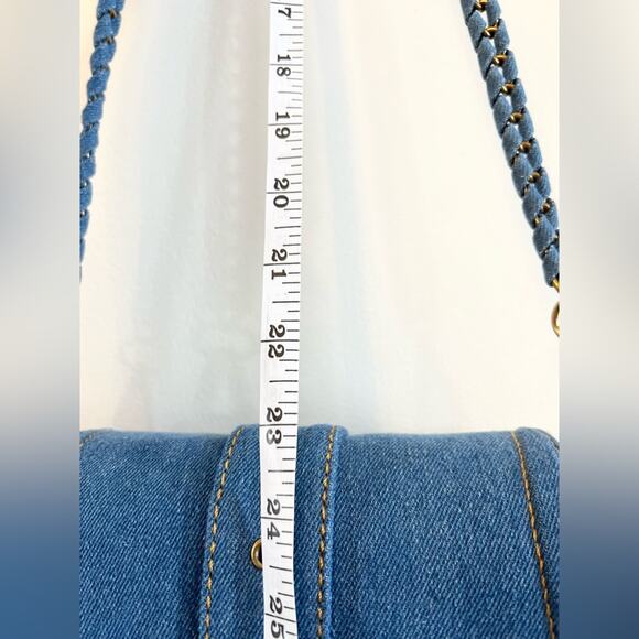 House of Harlow NWT denim saddle bag crossbody bag 70s Jean spring summer buckle - Picture 6 of 8